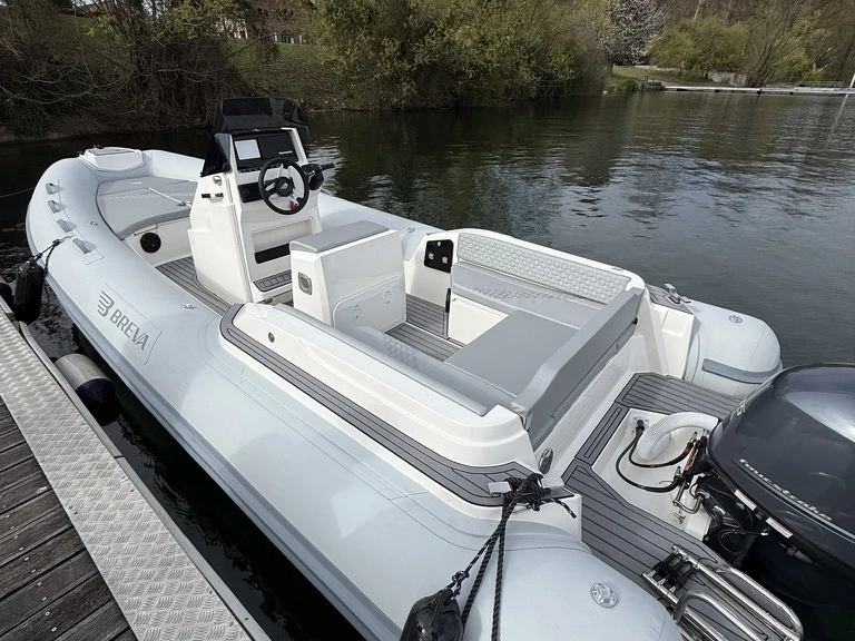 Hire RIB BREVA with a boat licence