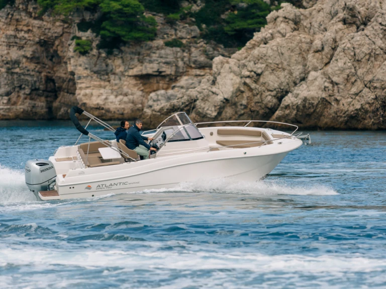 Yacht hire Dubrovnik cheap 750 Open