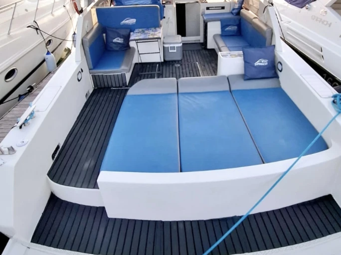 Hire a Partenautica Elite 42 Positano