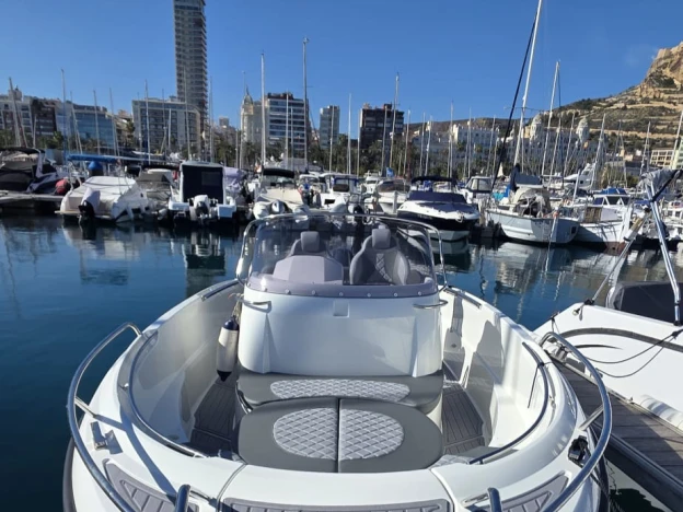 Motorboat hire in Alicante - Grand Boats 2
