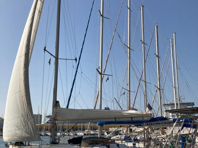 Wauquiez Centurion 40 S charter bareboat or skippered in  Toulon Ferry Port