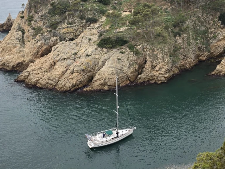 Yacht hire Palamós cheap OCEANIS 40 CC