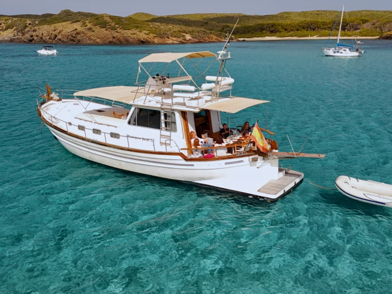 Hire a Menorquin-Yachts Menorquin Yachts 150 Fly Mahón