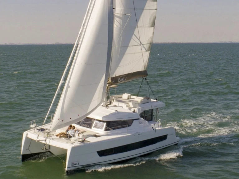 Hire Catamaran with or without skipper Bali Le Grau-du-Roi