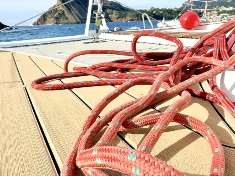 Catamaran to hire La Ciotat at the best price