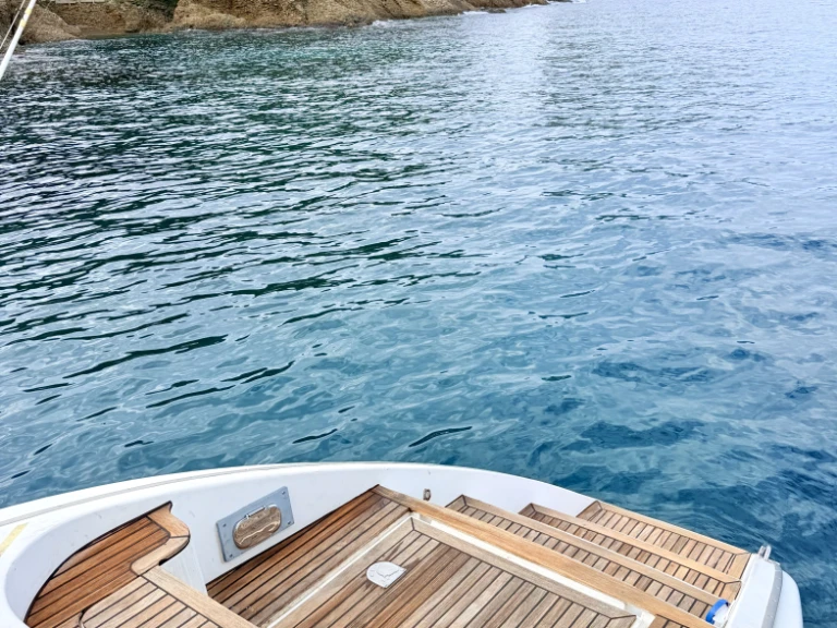 Yacht charter La Ciotat - Cnb-Bordeaux lagoon 570 on SamBoat