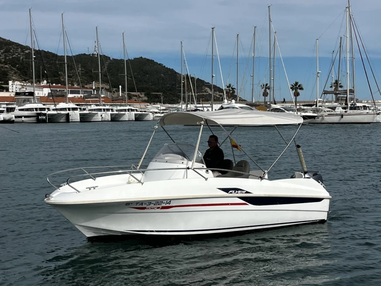 Yacht hire Sitges cheap Medline 2 