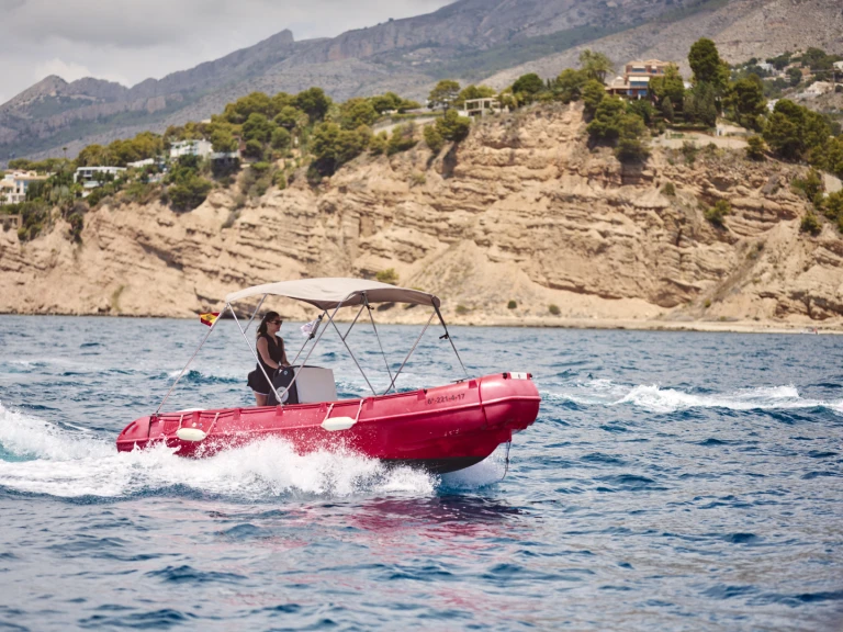 Yacht hire Altea cheap Whaly 500
