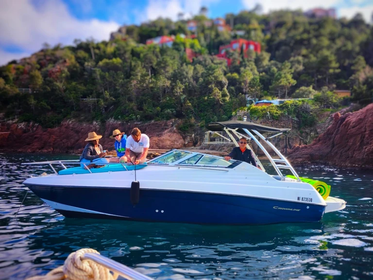 Yacht hire Port de Cannes Marina cheap Crownline 210 CCR