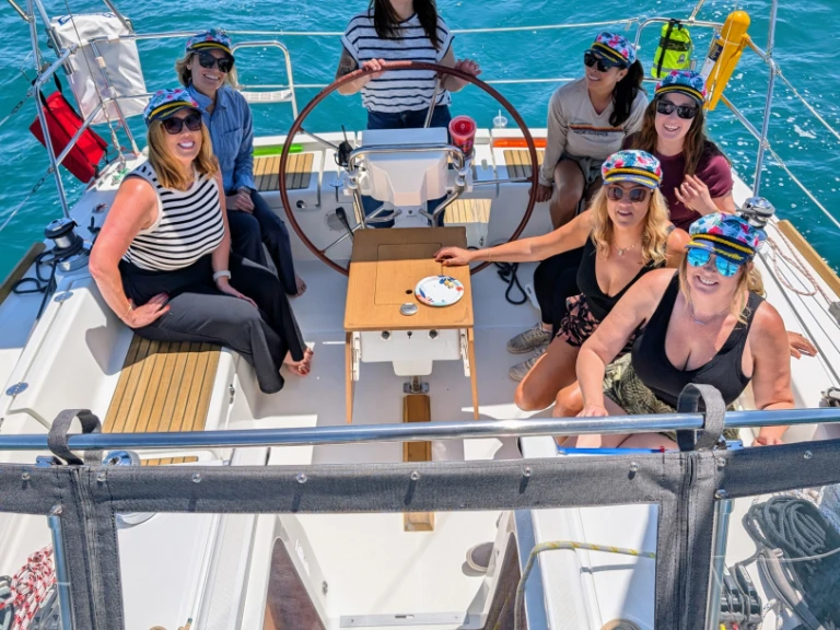 Hire Sailboat with or without skipper Bénéteau City of Oceanside