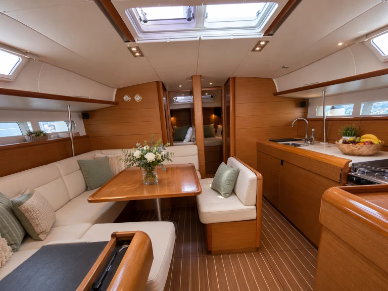 Hire a Jeanneau Sun Odyssey 509 Palavas-les-Flots