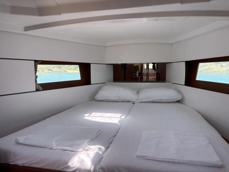 Hire Sailboat with or without skipper Bénéteau l'Escala
