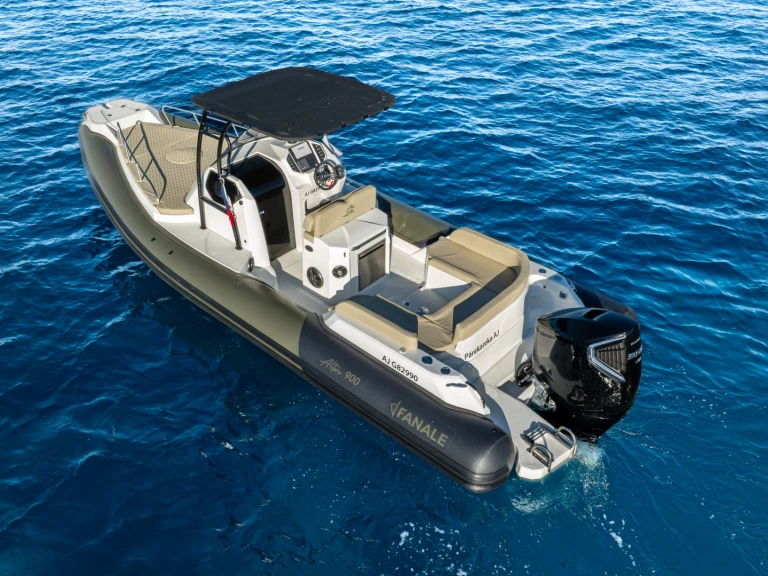 Yacht charter Porto Pollo - Fanale marine  ALTORE 900 CABINE on SamBoat