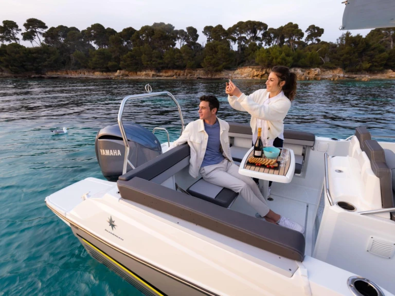 Charter a Jeanneau Cap Camarat 7.5 CC in Rapallo on Samboat