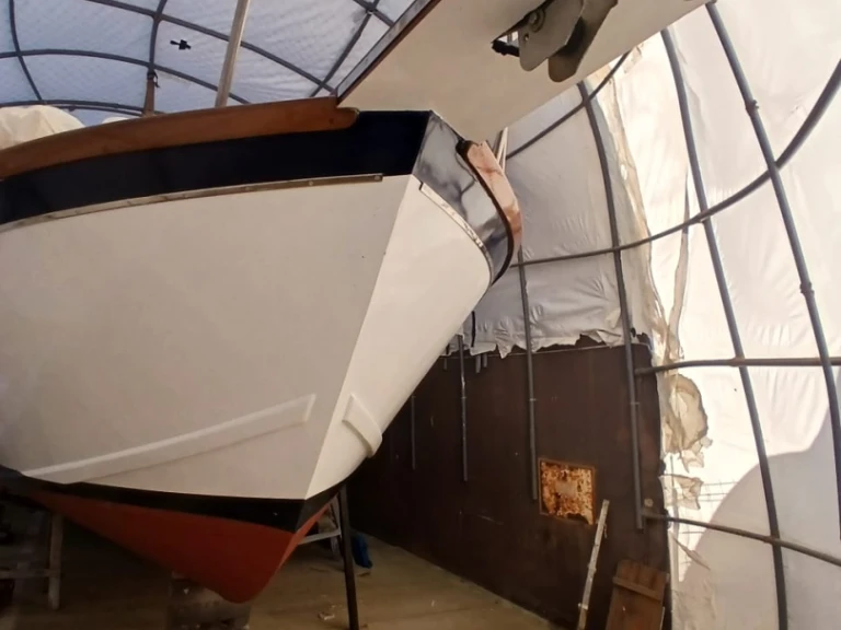 Hire Motorboat with or without skipper Cris-Craft Mahón