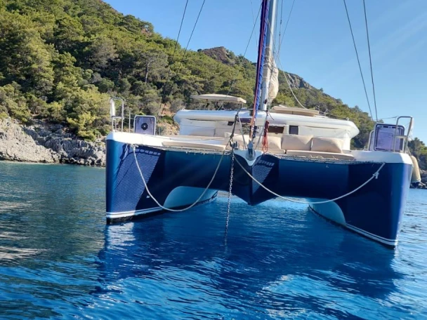 Sailboat hire in Marmaris - Lagoon Lagoon 421