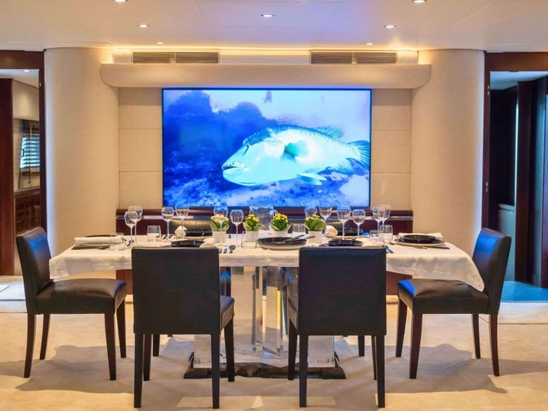 Hire Luxury Yacht Cantieri di Pisa, Italy with a boat licence