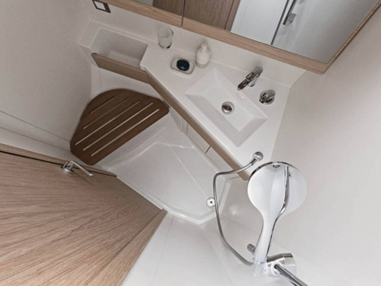 Bénéteau Oceanis 46.1 charter bareboat or skippered in  Piraeus