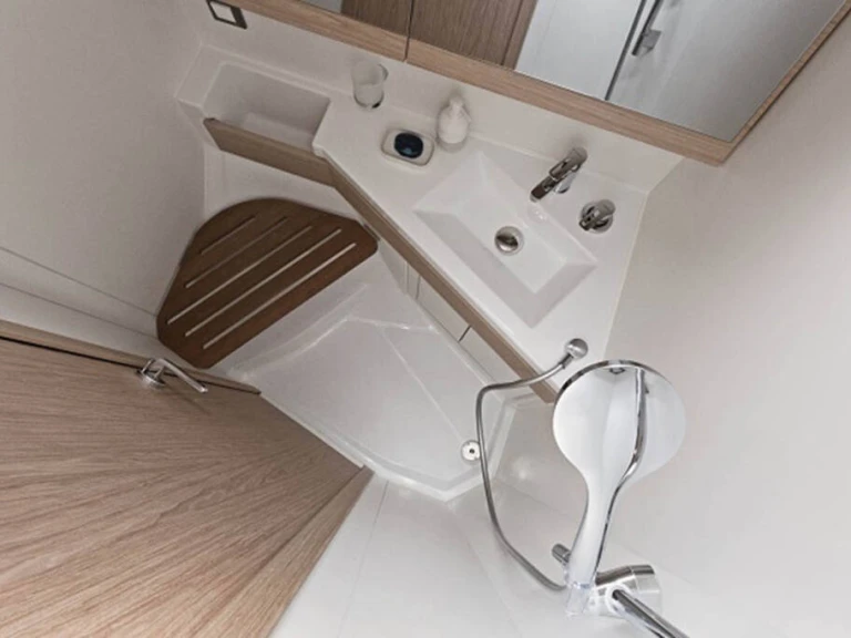 Bénéteau Oceanis 46.1 charter bareboat or skippered in  Piraeus