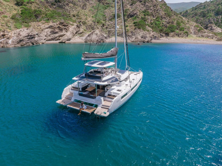 Catamaran to hire Antibes at the best price