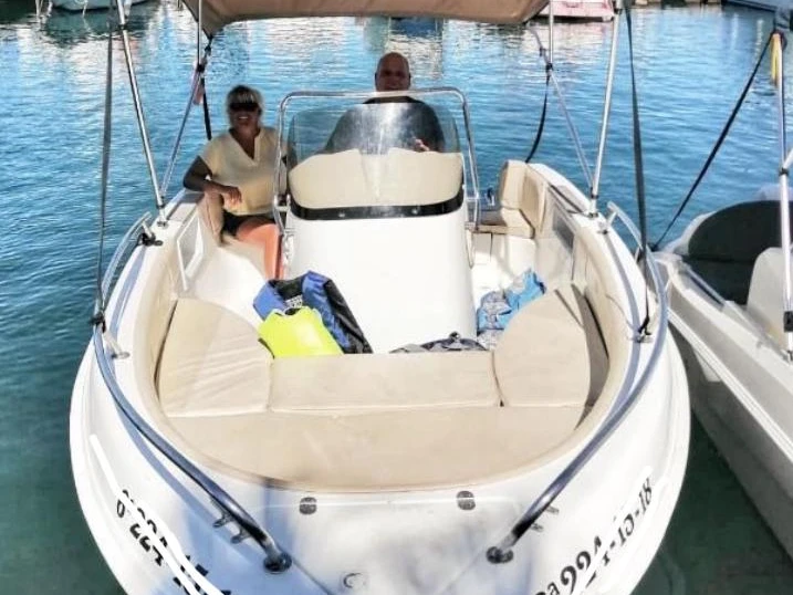 Motorboat to hire Torrevieja at the best price