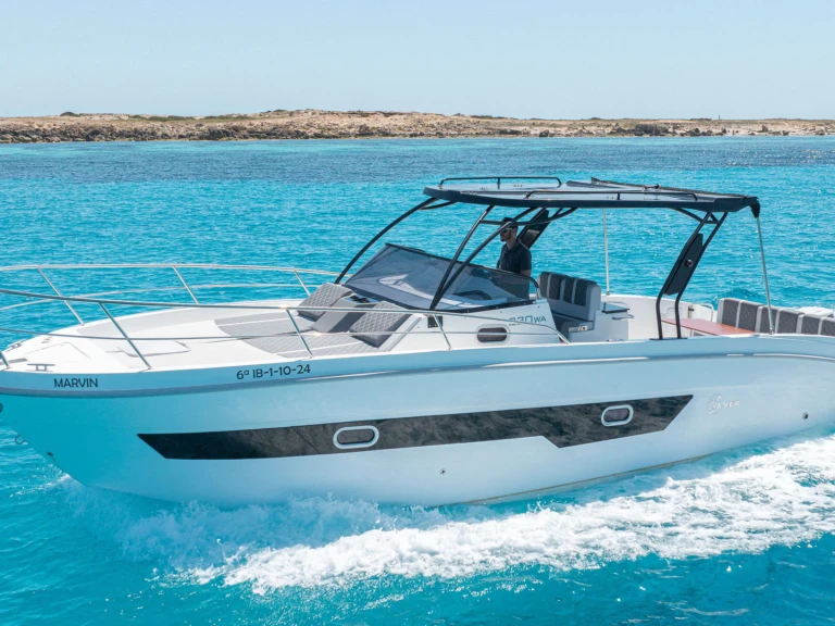 Hire Motorboat Saver with a boat licence