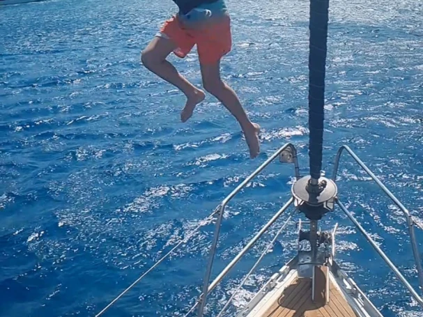 Yacht charter Rhodes (City) - Dufour Dufour 45 Classic on SamBoat