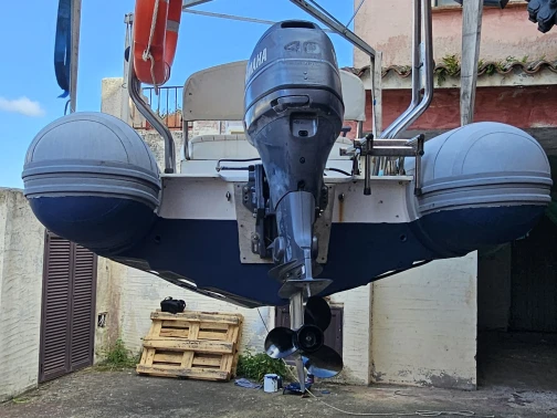 Yacht charter La Maddalena - Capelli Lancer 480 on SamBoat