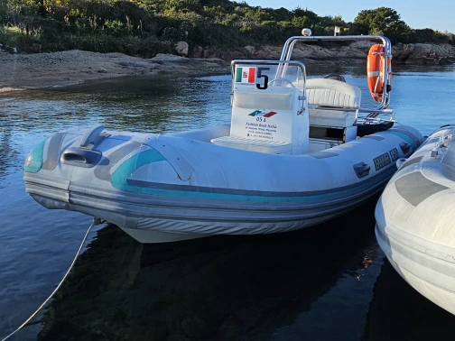 RIB hire in La Maddalena - Capelli Lancer 480