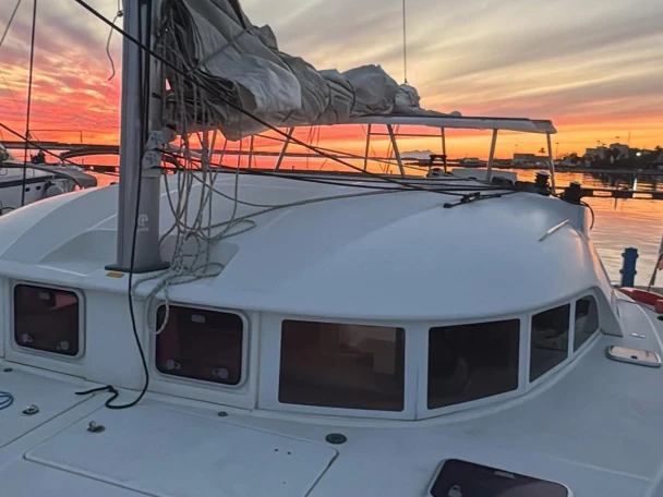 Catamaran to hire Marsala at the best price