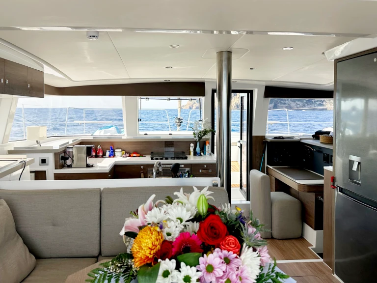 Yacht charter Dénia - Catana BALI4.2 on SamBoat