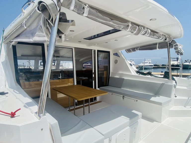 Yacht hire Portisco cheap C Cat 37