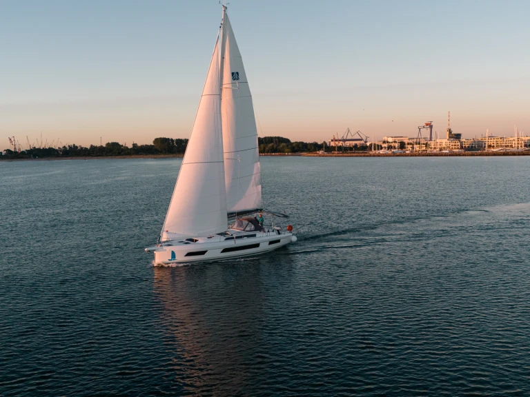 Hire Sailboat Dufour with a boat licence