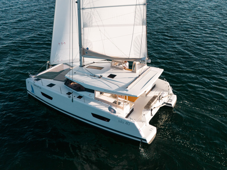 Hire Catamaran with or without skipper Fountaine Pajot Rostock