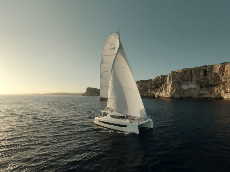 Hire Catamaran Bali with a boat licence