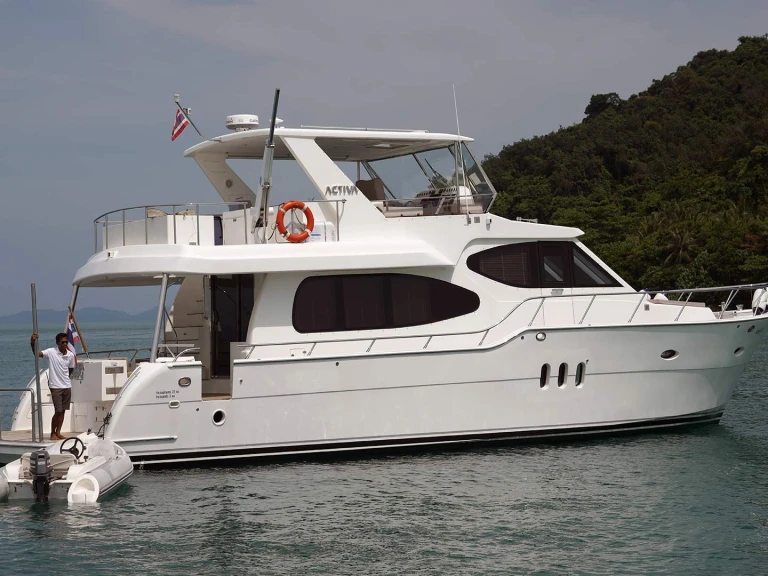 Yacht charter Ko Kaeo (Koh Kaeo) -  Activa 5800 on SamBoat