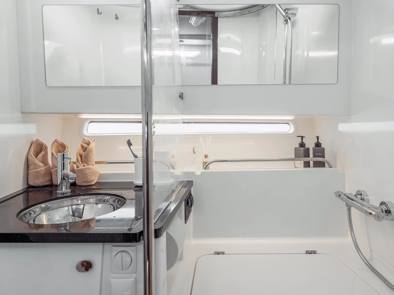 Yacht charter Ko Kaeo (Koh Kaeo) - Nimbus Nimbus T11 on SamBoat