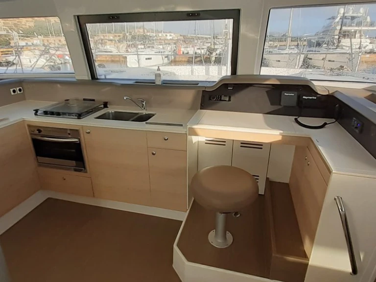 Hire Catamaran with or without skipper Bali Portisco