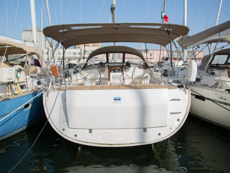 Yacht charter Portisco - Bavaria Cruiser 51 on SamBoat