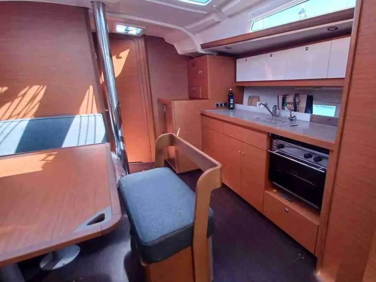 Hire Sailboat with or without skipper Dufour Rodi Garganico