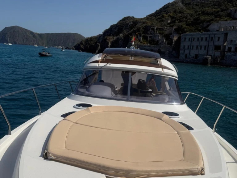 Hire Luxury Yacht with or without skipper Mano Marine Furnari