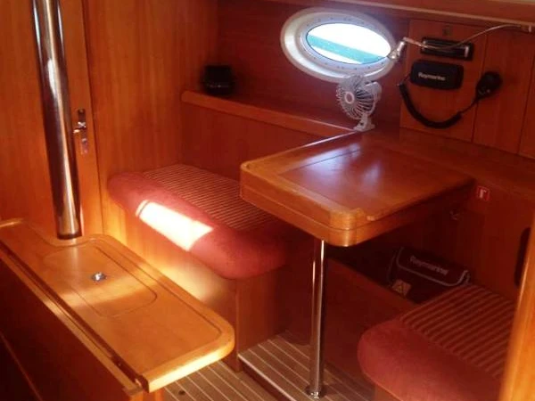 Hire Sailboat with or without skipper Elan Préveza