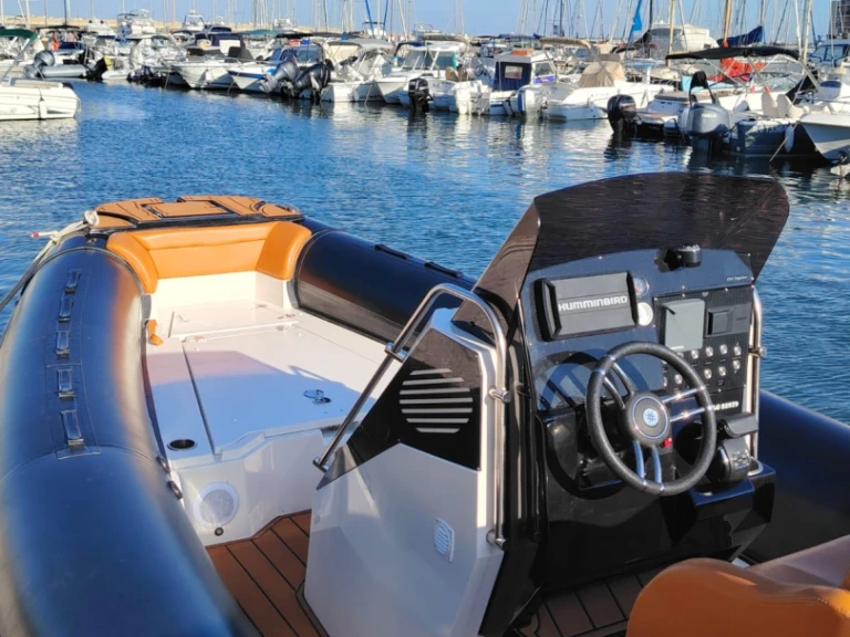 Tiger 850 TL charter bareboat or skippered in  Bormes-les-Mimosas