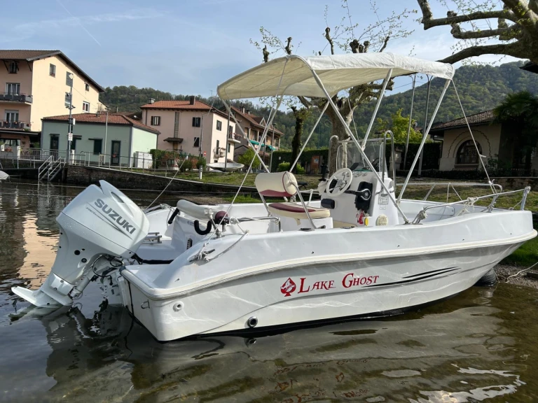 Motorboat hire in Lavena Ponte Tresa - Bellingardo Sea Ghost