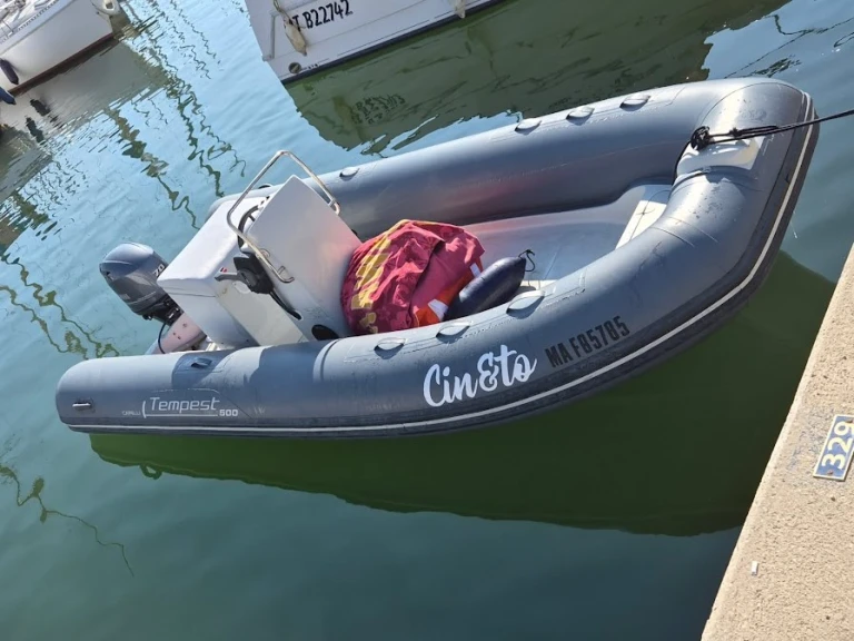 B2 Marine Cap Ferret 500 charter bareboat or skippered in  Martigues