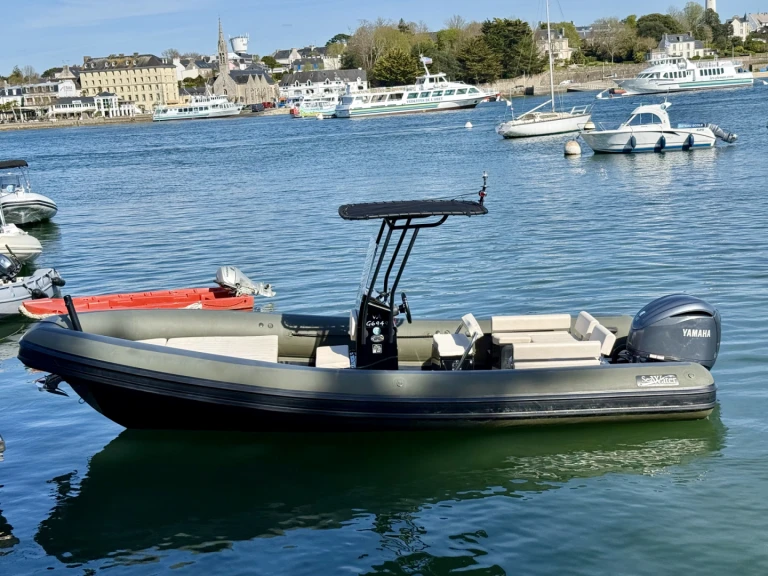 Yacht hire Combrit cheap Sea Water Phantom 230
