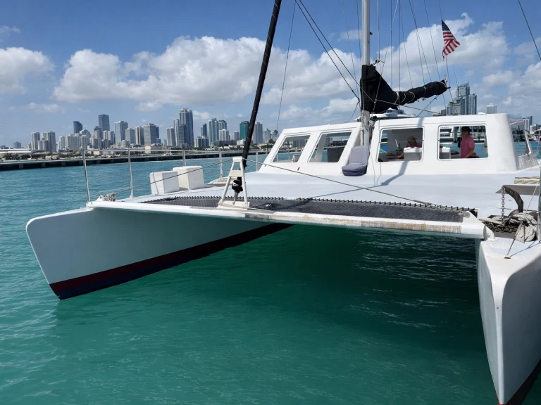 Hire a KURT HUGHES 60 Miami Beach