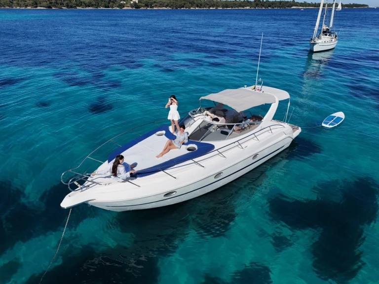 Motorboat hire in Cannes - Cranchi Zaffiro 34