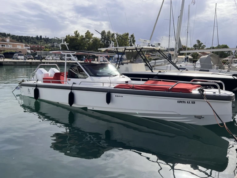 Charter a Axopar Axopar 28 T-Top in Corfu on Samboat