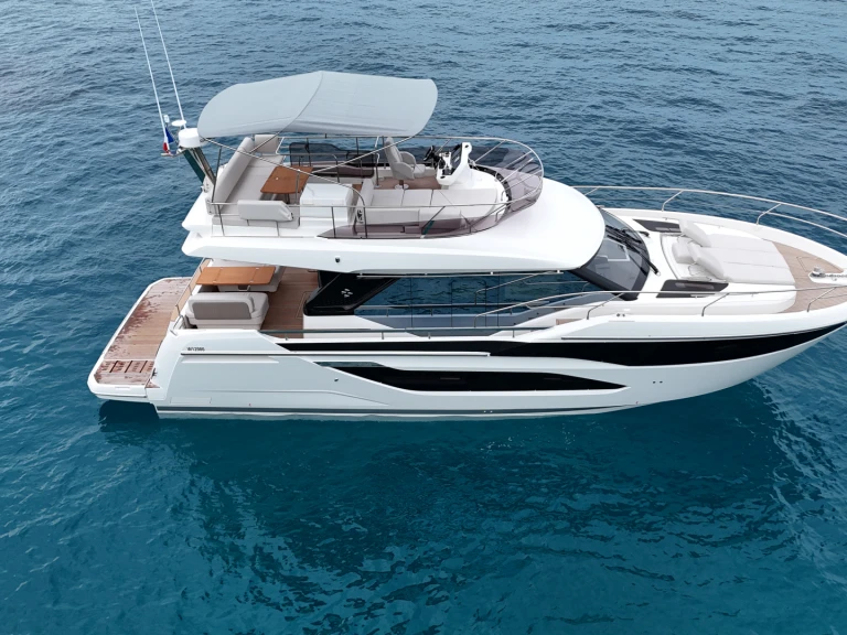 Motorboat to hire Ajaccio at the best price
